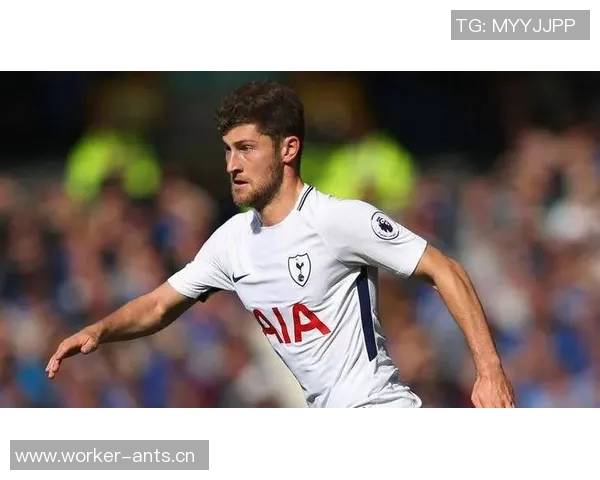 威尔士国家队迎来百场里程碑32岁后卫本戴维斯对阵比利时 威尔士国家队迎来百场里程碑32岁后卫本戴维斯对阵比利时