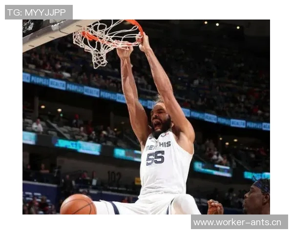 洛伊德替补出战表现惊艳高效得分助球队取得胜利 洛伊德替补出战表现惊艳高效得分助球队取得胜利