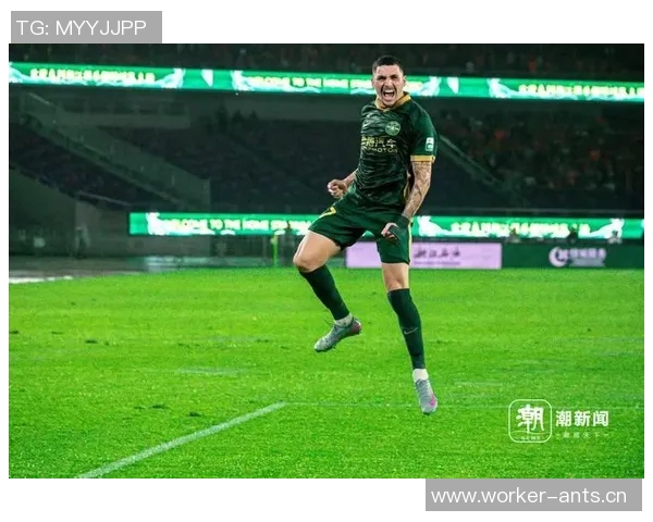 半场战报浙江与泰山战成平局瓦科制造点球却错失机会黄政宇与卡列洛各入一球 半场战报浙江与泰山战成平局瓦科制造点球却错失机会黄政宇与卡列洛各入一球