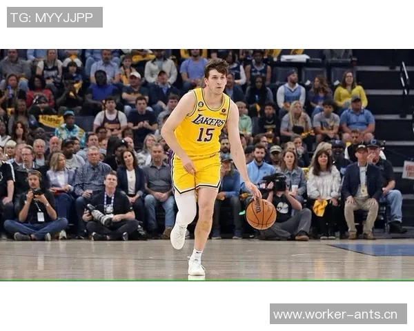 湖人若想交易里夫斯需等待字母哥或约基奇的机会到来 湖人若想交易里夫斯需等待字母哥或约基奇的机会到来