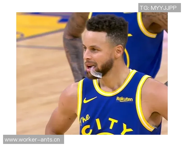 里斯谈压哨三分球运气成分强调队友与教练的信任提升自信心 里斯谈压哨三分球运气成分强调队友与教练的信任提升自信心