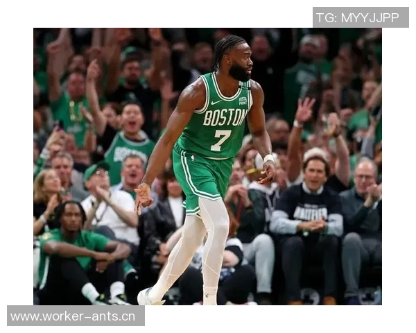 科内特28分钟高效表现全场0出手却贡献8分6板3助2帽展现全面能力