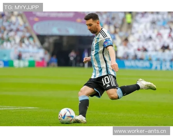 前国脚盛赞卡尔风格可比肩梅西直言其应入世界杯阵容候选名单