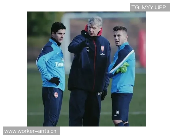 阿尔特塔之子加布里埃尔在阿森纳U17展现锋线才华年仅16岁踢右边锋