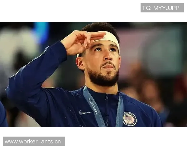 布克强调新三巨头需稳步前行吸取教训避免重蹈覆辙