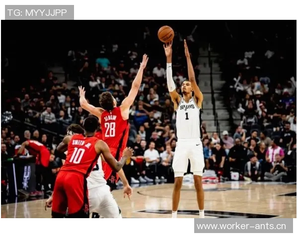 浓眉谈揭幕战备战计划强调通过录像分析提升球队表现