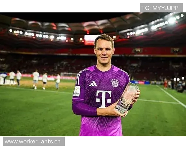 孔帕尼力挺诺伊尔失误不重要赞迪亚斯本周进球表现出色